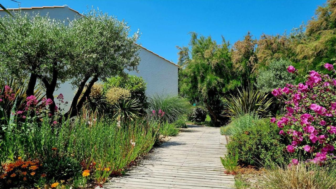 Hotel Ile De Lumiere لا كوتينيير المظهر الخارجي الصورة
